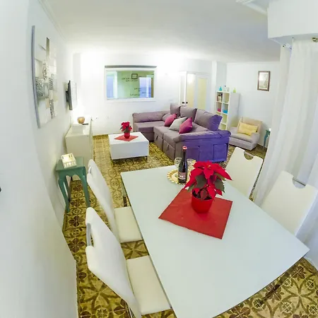 Homely Playa De Locos Apartment *